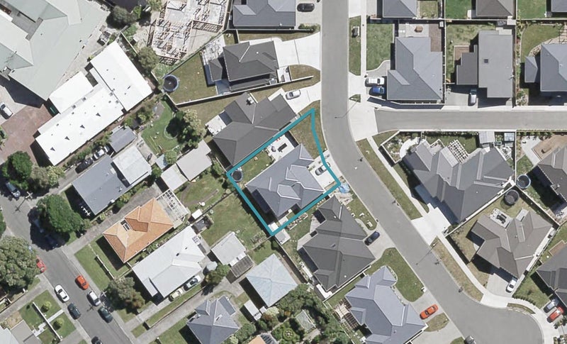 8 Macdiarmid Place, Waiwhetu, Lower Hutt - Carousel 1