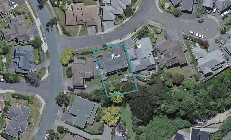 2 Longmont Terrace, Churton Park, Wellington - Carousel 1