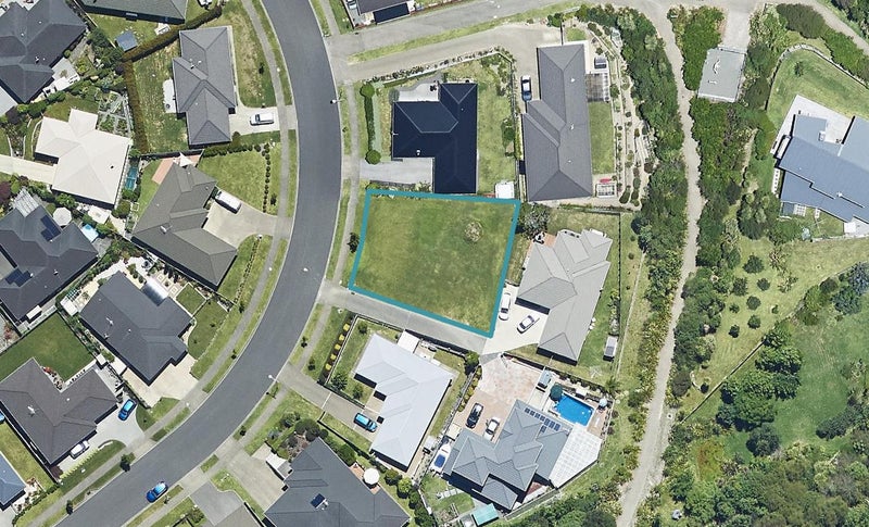 51 Bathurst Crescent, Pyes Pa, Tauranga - Carousel 1