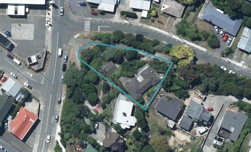 2 Kiriwai Road, Paremata, Porirua - Carousel 1