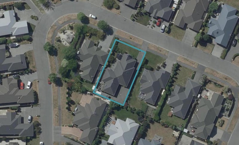 32 Heathridge Place, Lincoln, Lincoln - Carousel 1