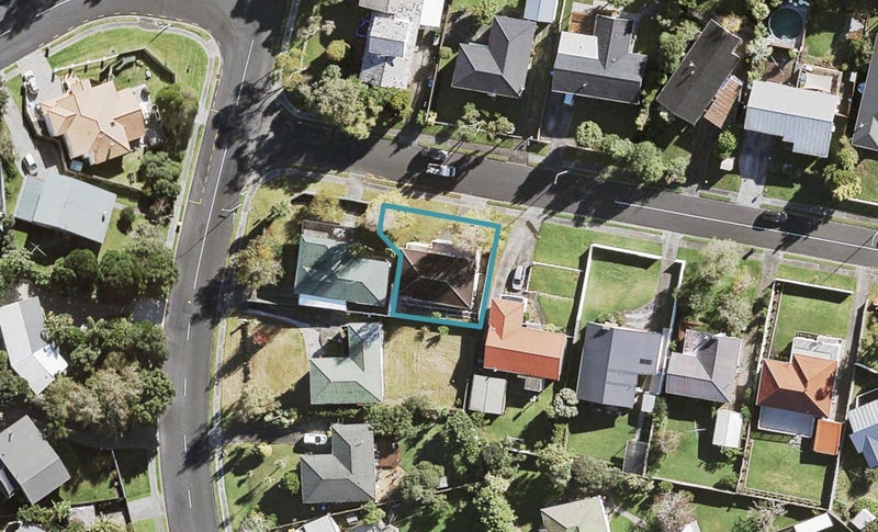 1A Rangitiki Crescent, Lynfield, Auckland - Carousel 1