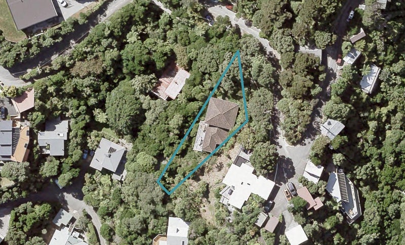 34 Howard Road, Point Howard, Lower Hutt - Carousel 1