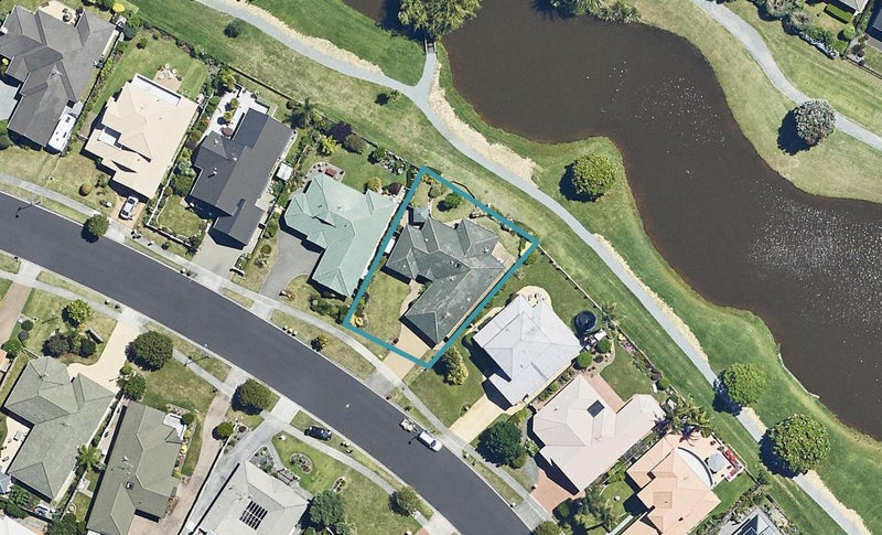 32 Montego Drive, Papamoa Beach, Papamoa - Carousel 1