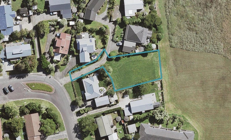 14 Rheingold Place, Huapai, Kumeu - Carousel 1