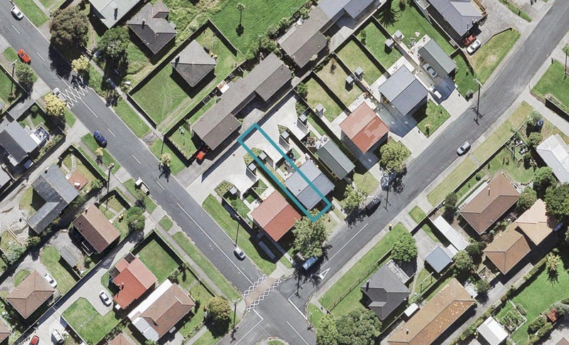 4C Westall Road, New Lynn, Auckland - Carousel 1