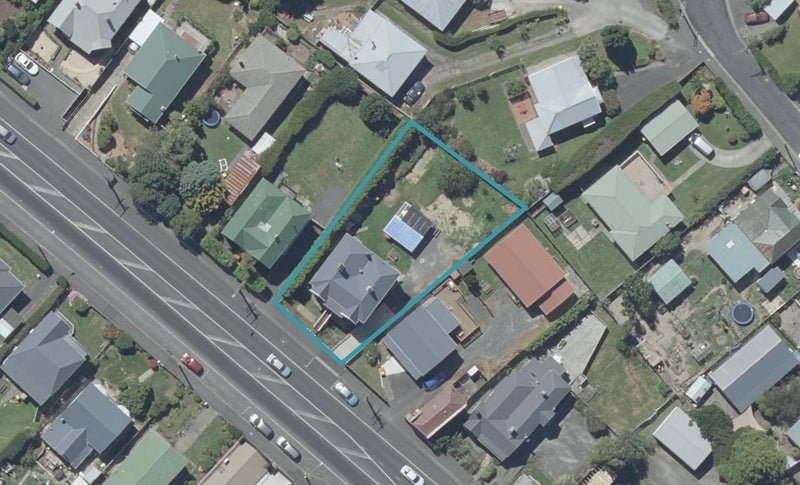 132 Taieri Road, Kaikorai, Dunedin - Carousel 1
