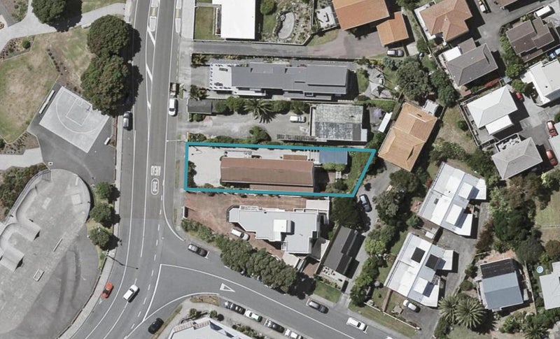 9 Marine Parade, Paraparaumu Beach, Paraparaumu - Carousel 1