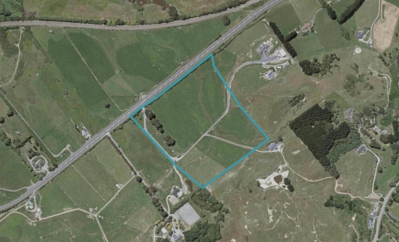 376 State Highway 1, Otaihanga, Paraparaumu - Carousel 1