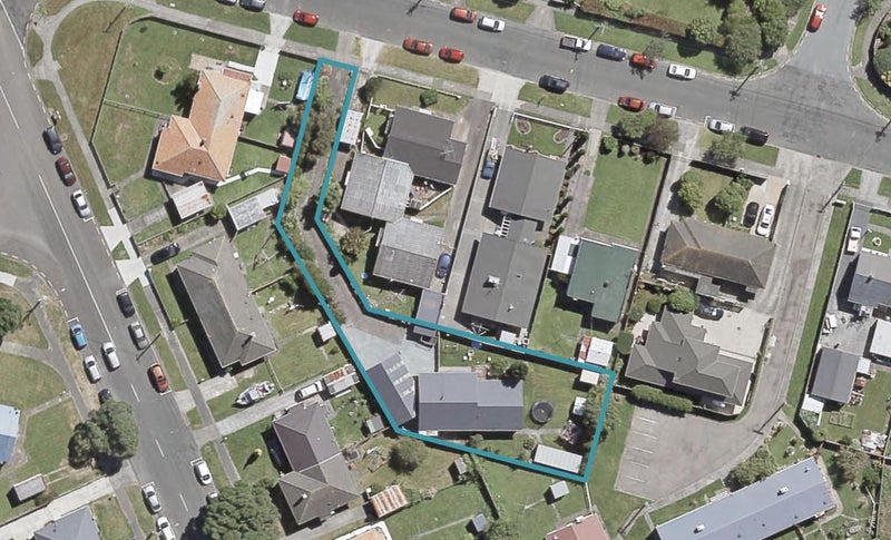 4 Brees Street, Epuni, Lower Hutt - Carousel 1
