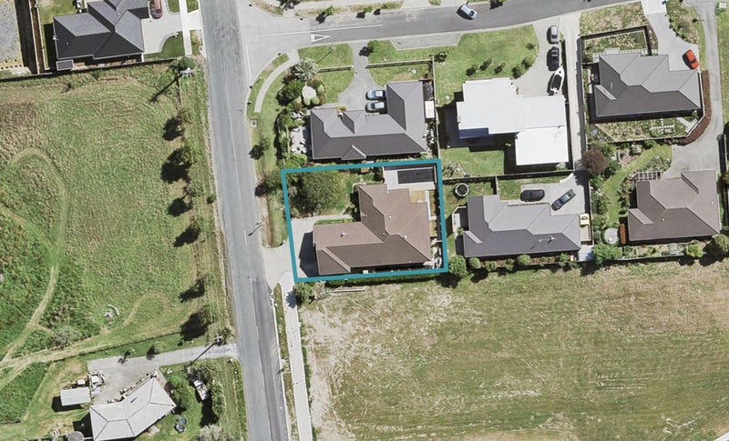 75 Tapu Road, Huapai, Kumeu - Carousel 1