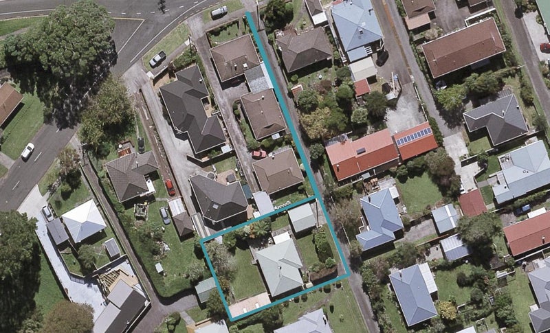 31B Wallath Road, Westown, New Plymouth - Carousel 1