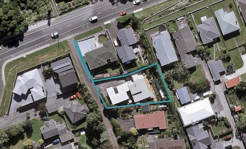 2/385A Devon Street West, Lynmouth, New Plymouth - Carousel 1
