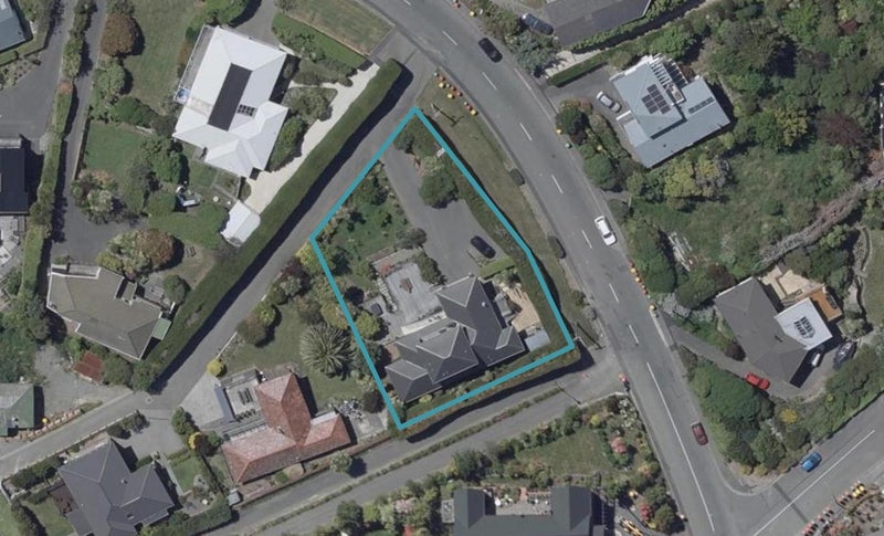 218 Mount Pleasant Road, Mount Pleasant, Christchurch - Carousel 1