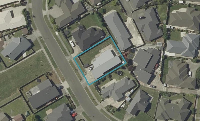 8 Masefield Terrace, Kelvin Grove, Palmerston North - Carousel 1