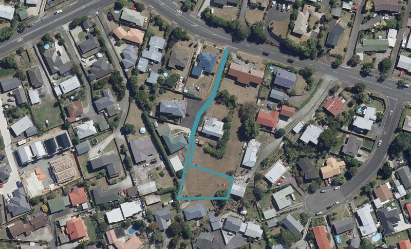 64 Dinsdale Road, Dinsdale, Hamilton - Carousel 1