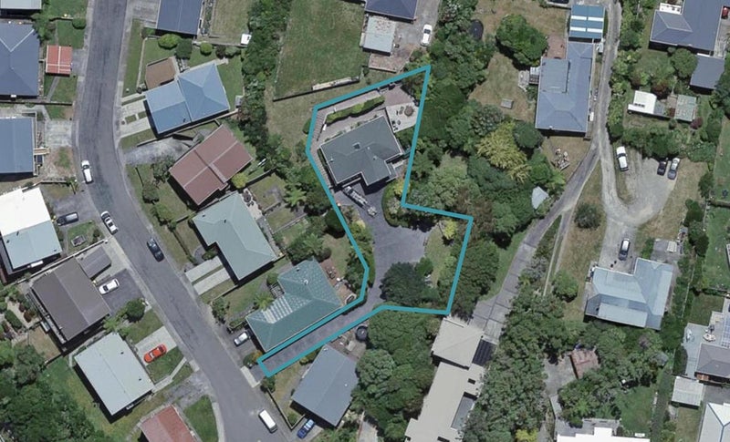 15 Ceres Crescent, Johnsonville, Wellington - Carousel 1