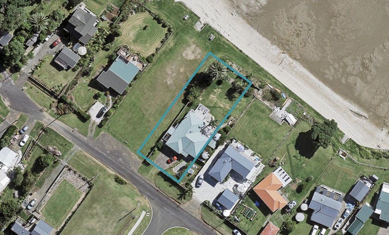 30 Sergeant Road, Waiuku - Carousel 1