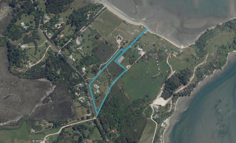 50 Fraser Road, Takaka - Carousel 1