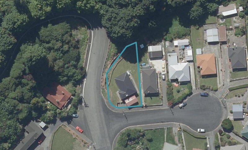 1 McGlashan Street, Glenleith, Dunedin - Carousel 1