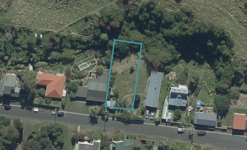 49 Greenacres Street, Macandrew Bay, Dunedin - Carousel 1