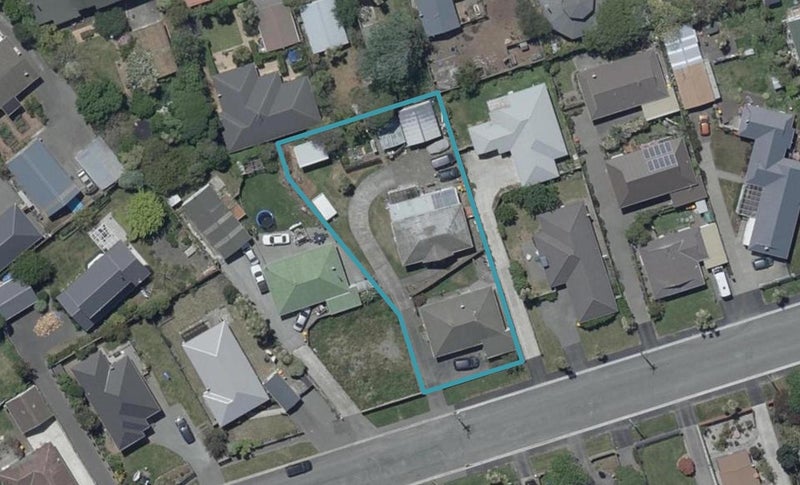 2/64 Blake Street, New Brighton, Christchurch - Carousel 1