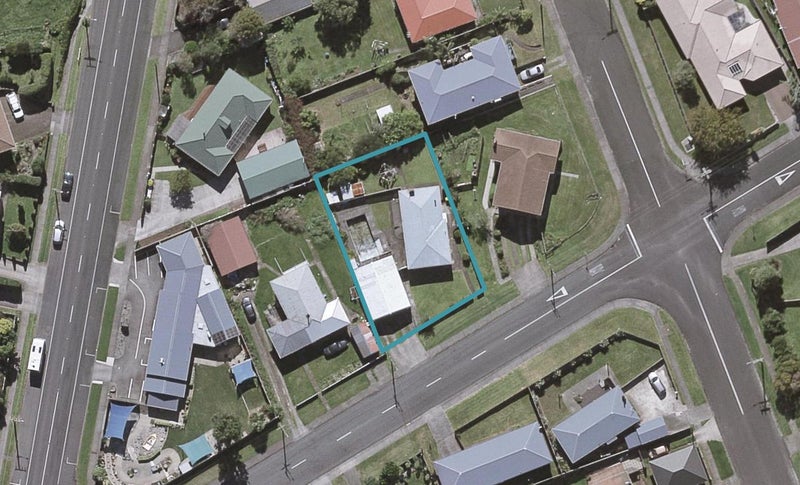 7 Kingsford Street, Bell Block, New Plymouth - Carousel 1