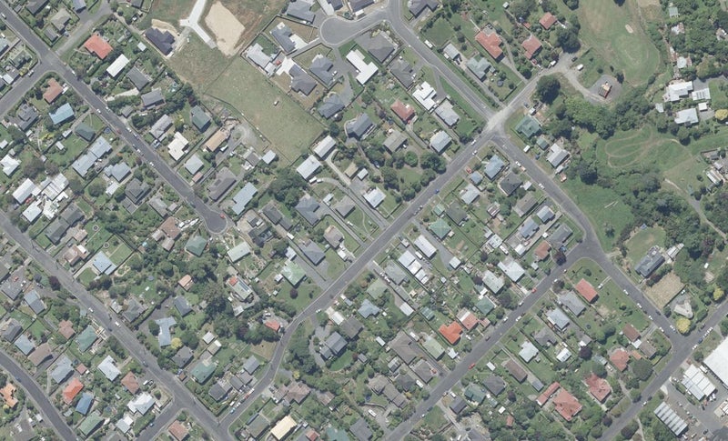 19 Hugh Street, Sawyers Bay, Port Chalmers - Carousel 1