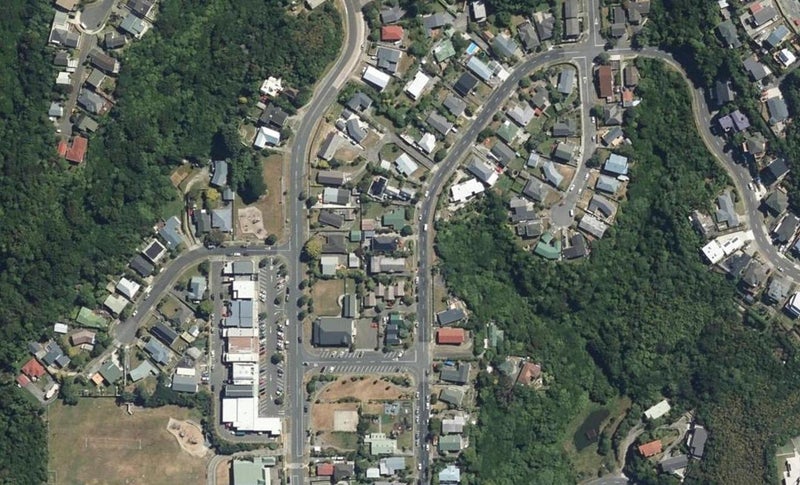 21 Cedar Street, Maungaraki, Lower Hutt - Carousel 1
