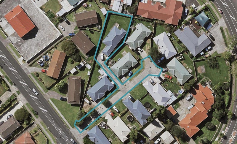 58A Dawson Road, Otara, Auckland - Carousel 1