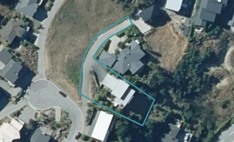 2 Tussock Lane, Queenstown, Queenstown - Carousel 1