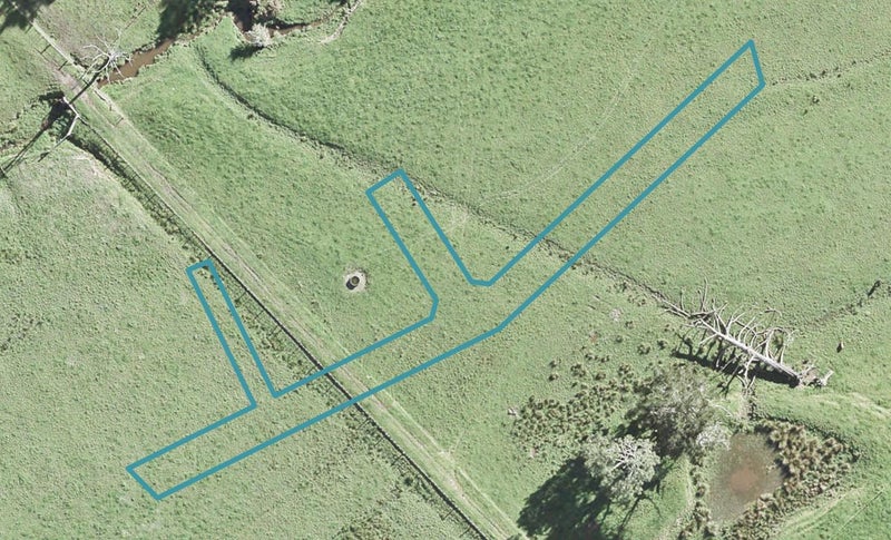 347 Te Taruna Drive, Wainui, Wainui - Carousel 1