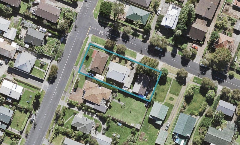 66 Miro Street, New Lynn, Auckland - Carousel 1
