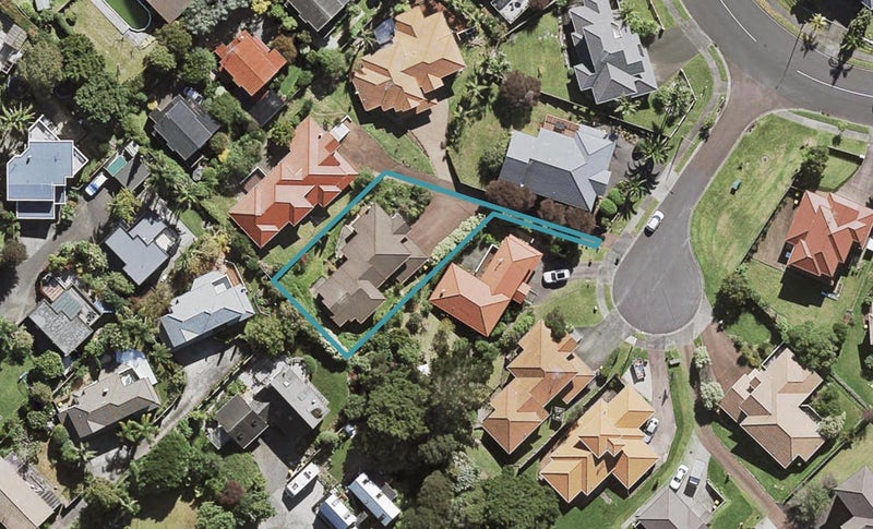 9 Alice Place, Hillcrest, Auckland - Carousel 1