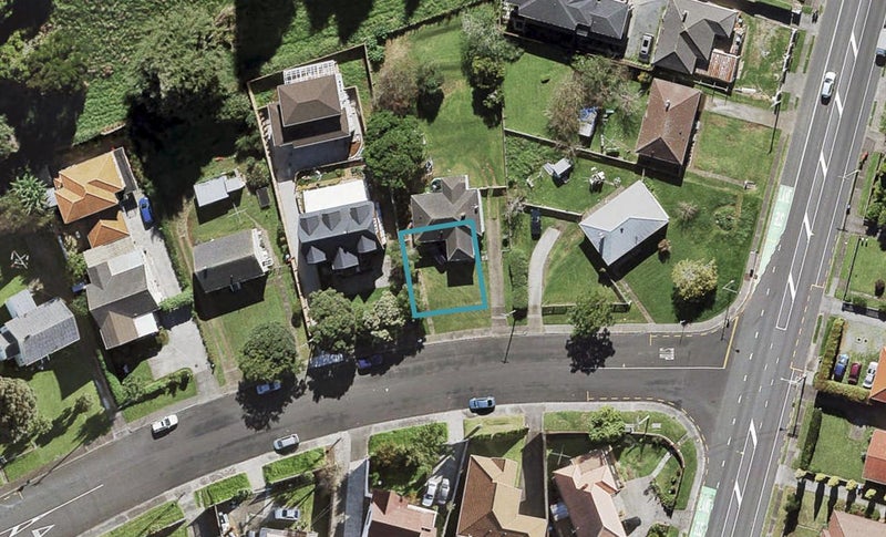 3B Youth Street, Mount Roskill, Auckland - Carousel 1