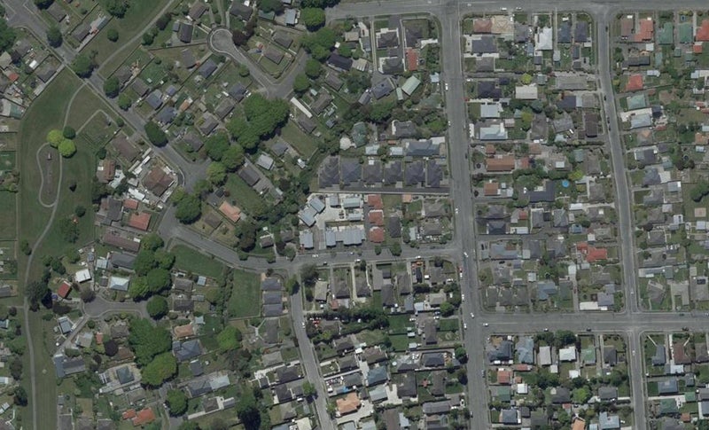7/11 Orontes Street, Shirley, Christchurch - Carousel 1