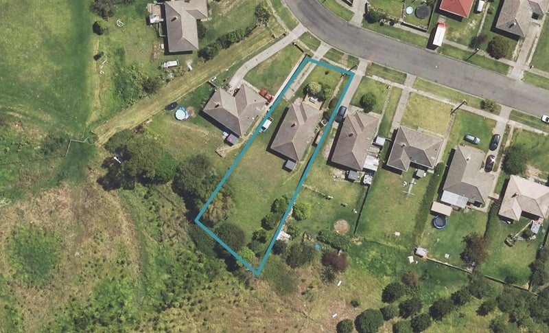 31 Cambridge Terrace, Kaiti, Gisborne - Carousel 1