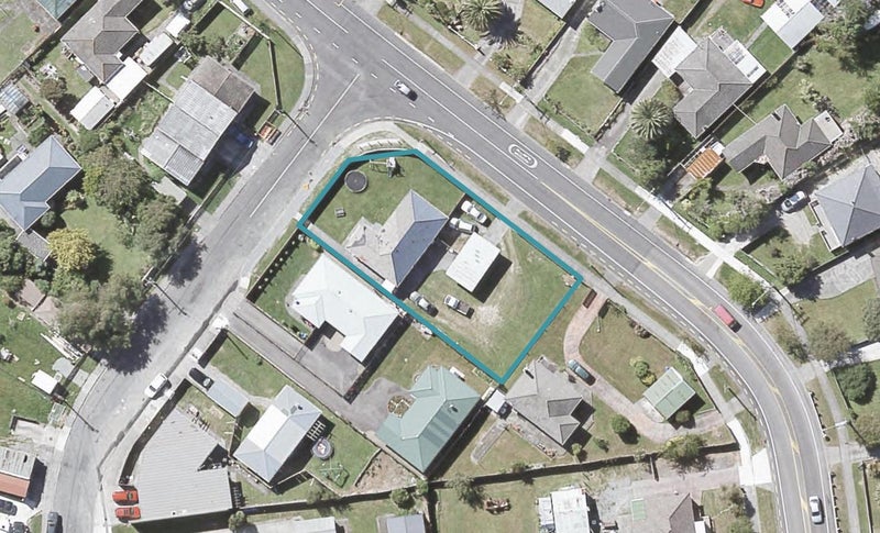 1 Dover Road, Wainuiomata, Lower Hutt - Carousel 1