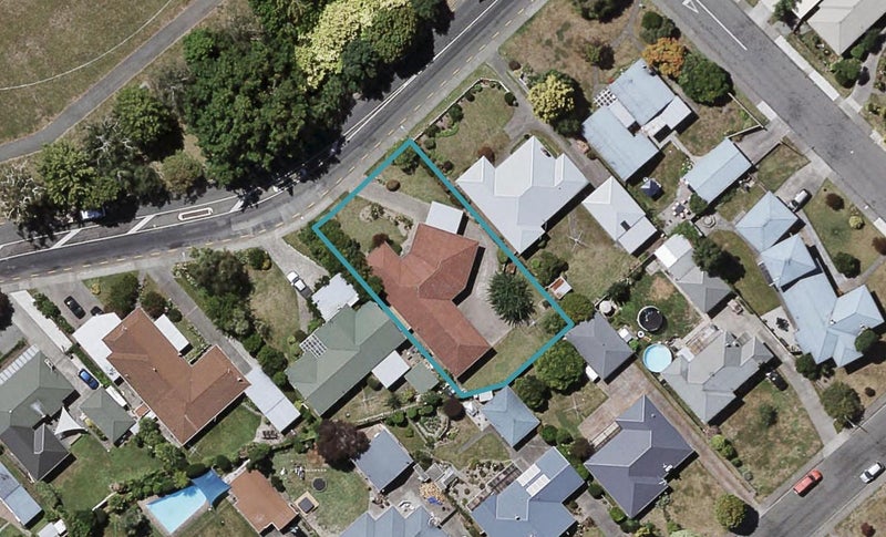 713 Windsor Avenue, Parkvale, Hastings - Carousel 1