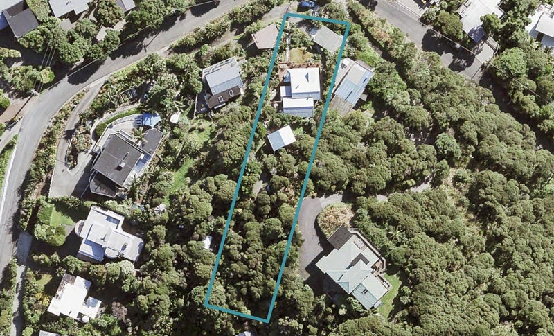 46 Rayner Road, New Lynn - Carousel 1