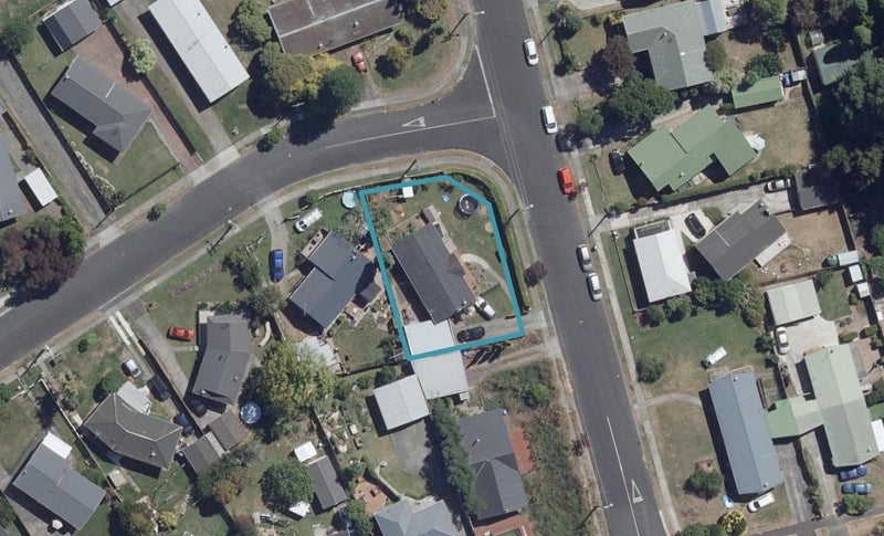3 Lancewood Avenue, Melville, Hamilton - Carousel 1