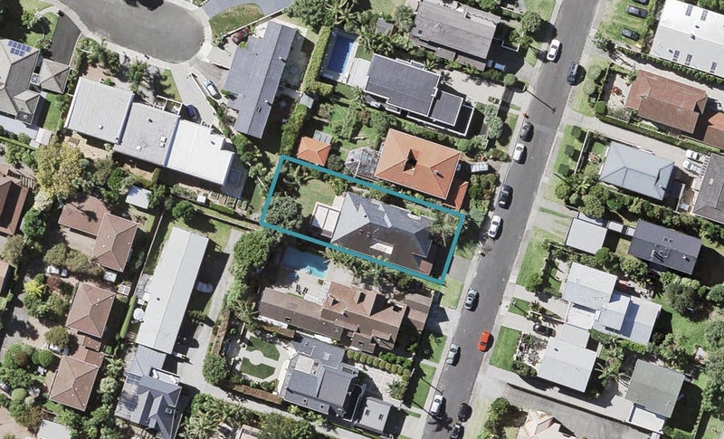 14 Cecil Road, Milford, Auckland - Carousel 1