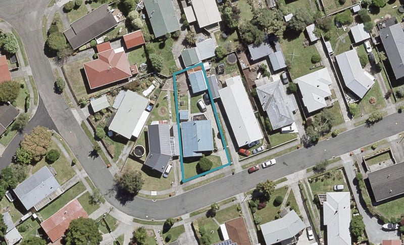 9 Kentucky Street, Totara Park, Upper Hutt - Carousel 1