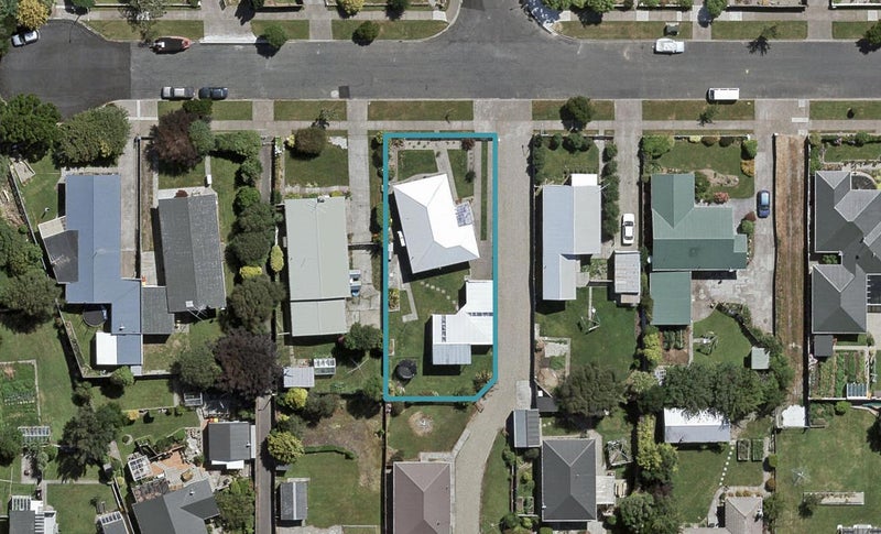 73 Prospect Terrace, Newfield, Invercargill - Carousel 1