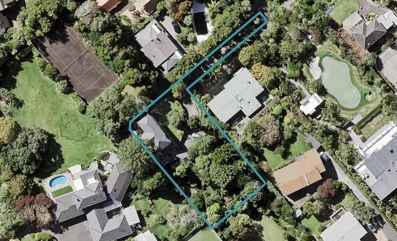 33 Fern Road, ST HELIERS, AUCKLAND - Carousel 1