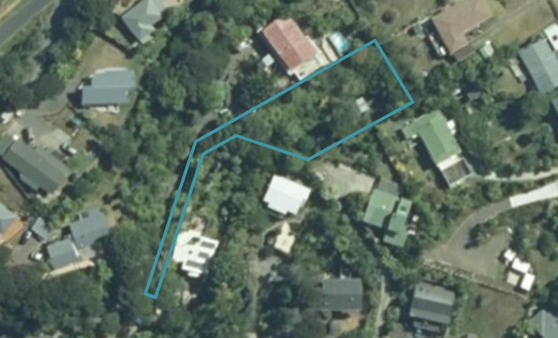 30 Kaitoke Street, Raglan - Carousel 1