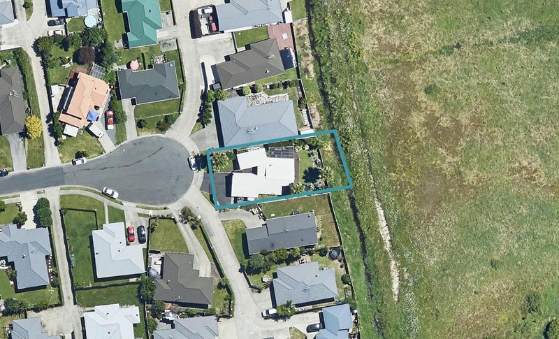 42 Lisa Place, Brookfield, Tauranga - Carousel 1