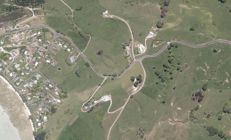 1048 Whakapirau Road, Maungaturoto - Carousel 1