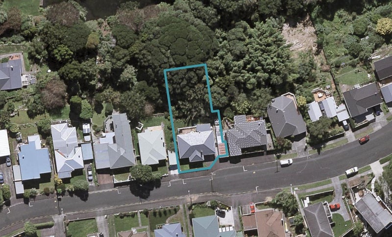 19 Maratahu Street, Westown, New Plymouth - Carousel 1
