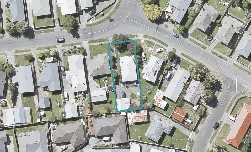 18 Pencarrow Crescent, Wainuiomata, Lower Hutt - Carousel 1